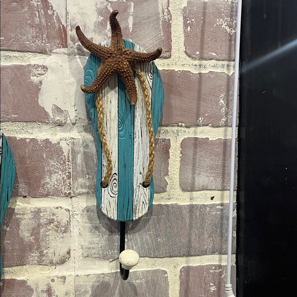 Hobby Lobby Teal and White Flip Flop Wall Hook starfish